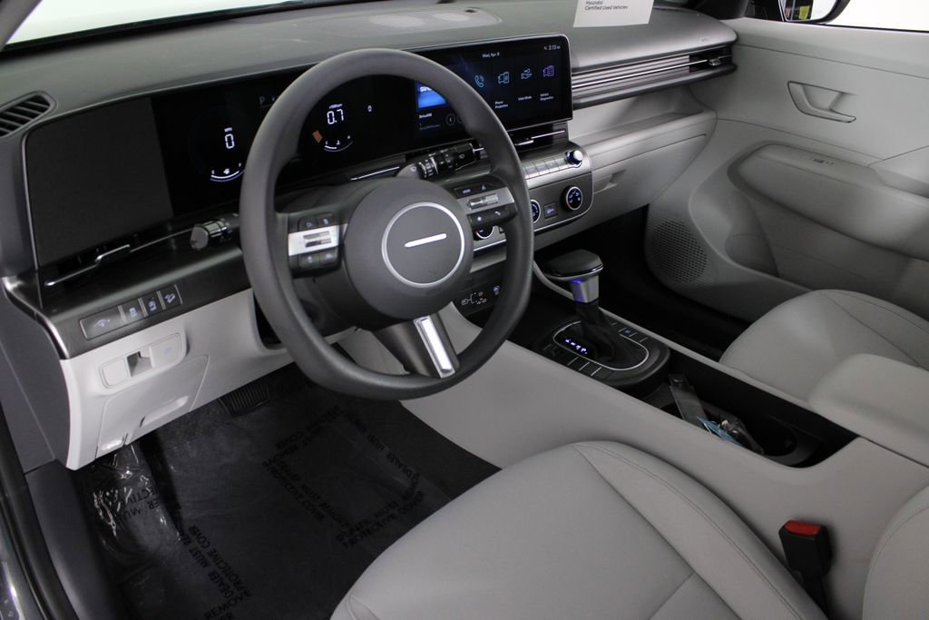 Certified 2026 Hyundai Kona SE image 19