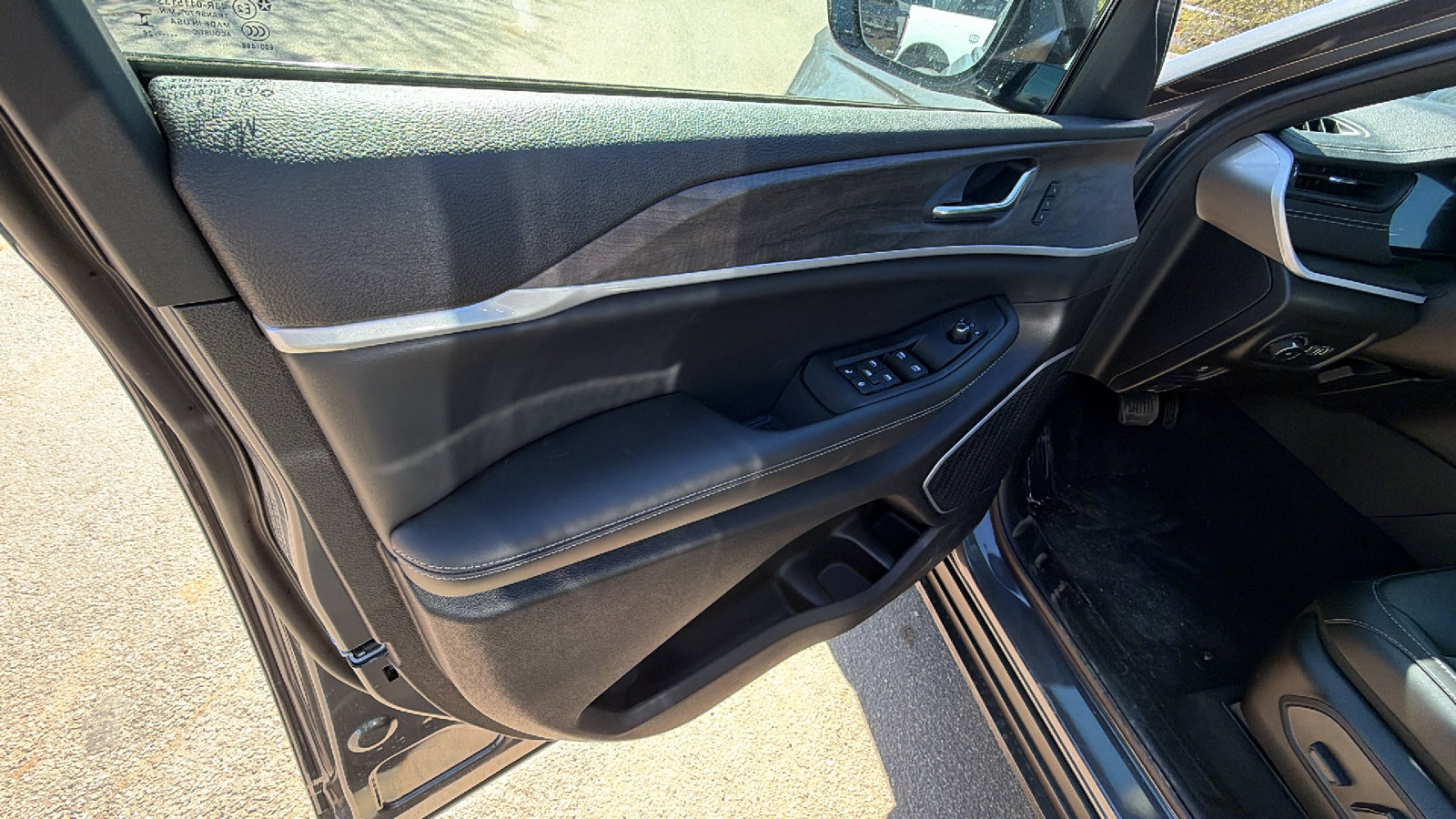 New 2026 Jeep Grand Cherokee L Limited image 14