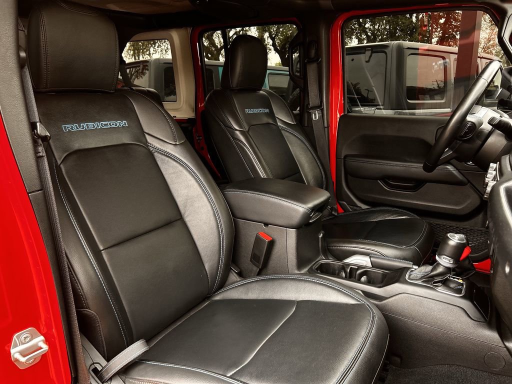 Used 2022 Jeep Wrangler Unlimited Rubicon 4xe w/ Cold Weather Group image 30