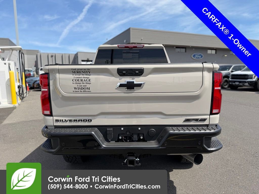 Used 2026 Chevrolet Silverado 2500 ZR2 w/ LPO, Dark Essentials Package AWD/4WD image 11