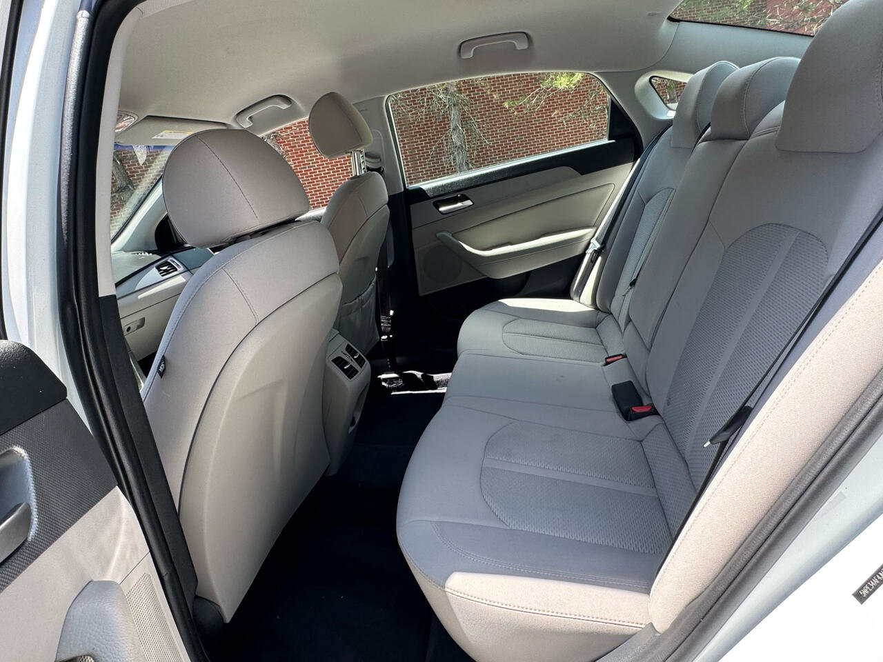 Used 2018 Hyundai Sonata SEL w/ Tech Package 04 image 11