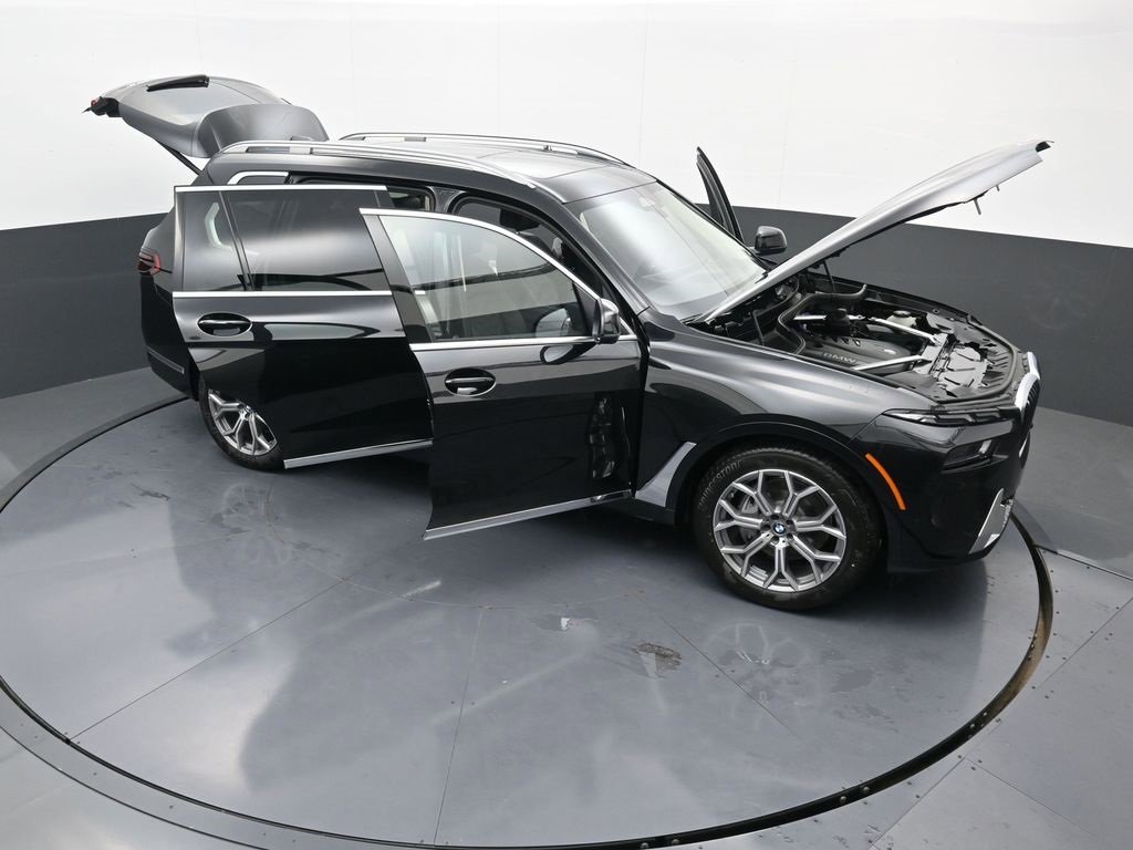 New 2026 BMW X7 xDrive40i w/ Premium Package image 43