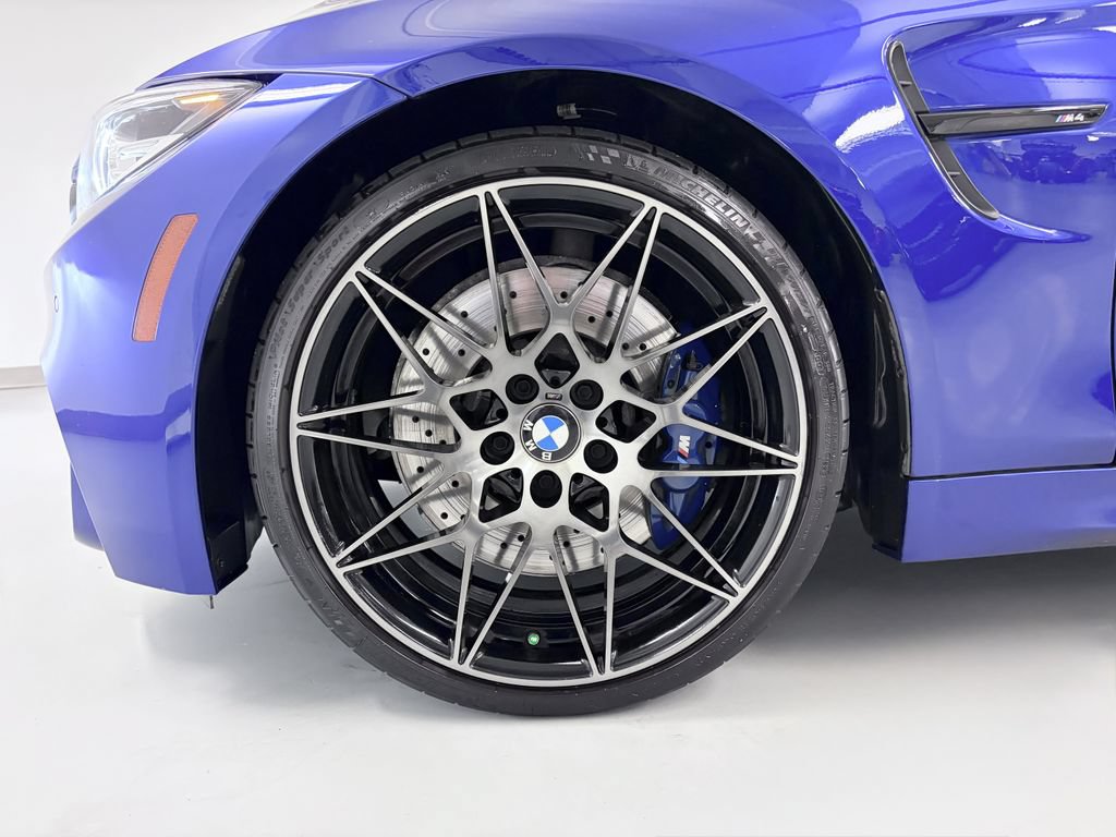 Used 2020 BMW M4 Convertible w/ Competition Package RWD image 11