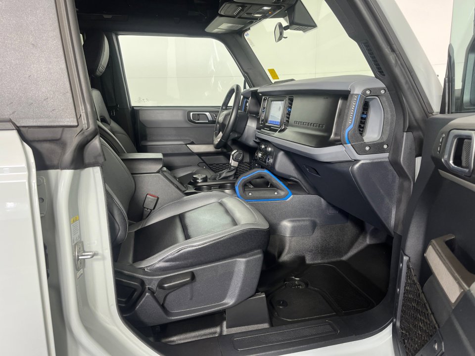 Used 2023 Ford Bronco Black Diamond image 31