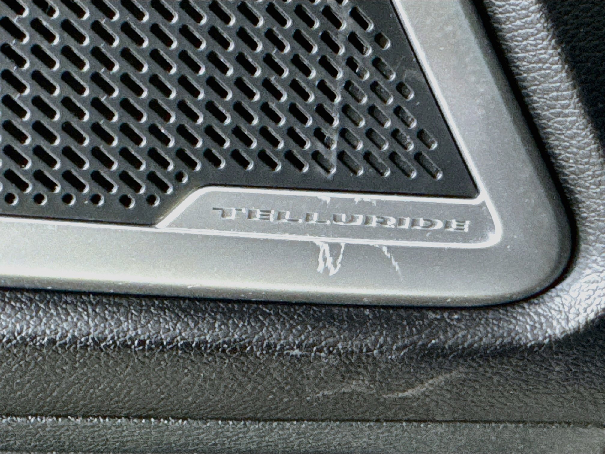 Used 2021 Kia Telluride S AWD/4WD image 18