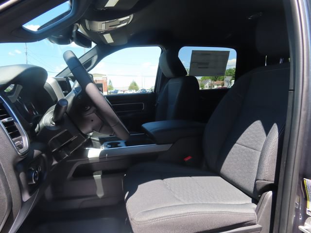 New 2026 RAM 3500 Big Horn AWD/4WD image 20