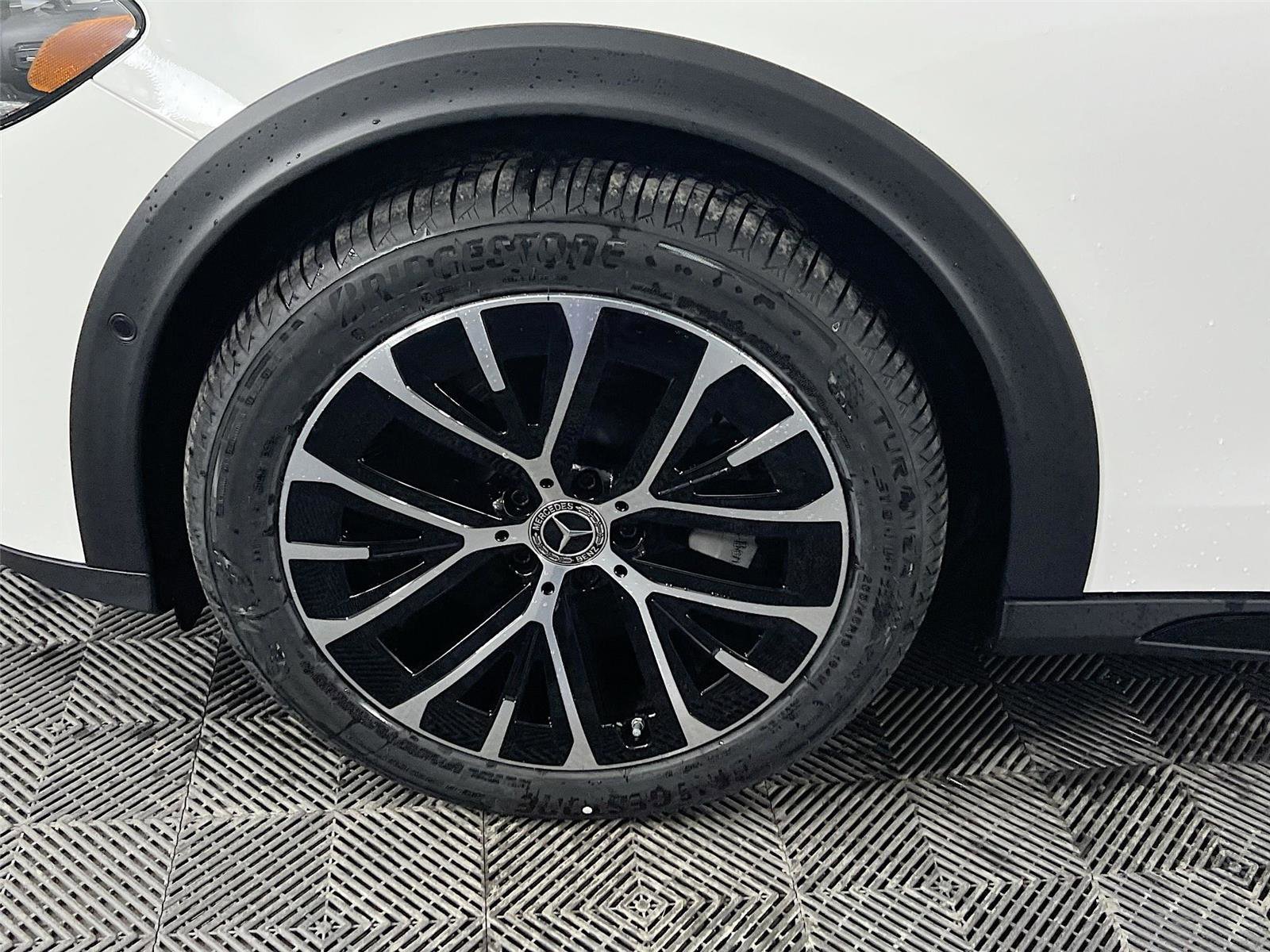 Used 2025 Mercedes-Benz E 450 4MATIC All-Terrain Wagon image 24