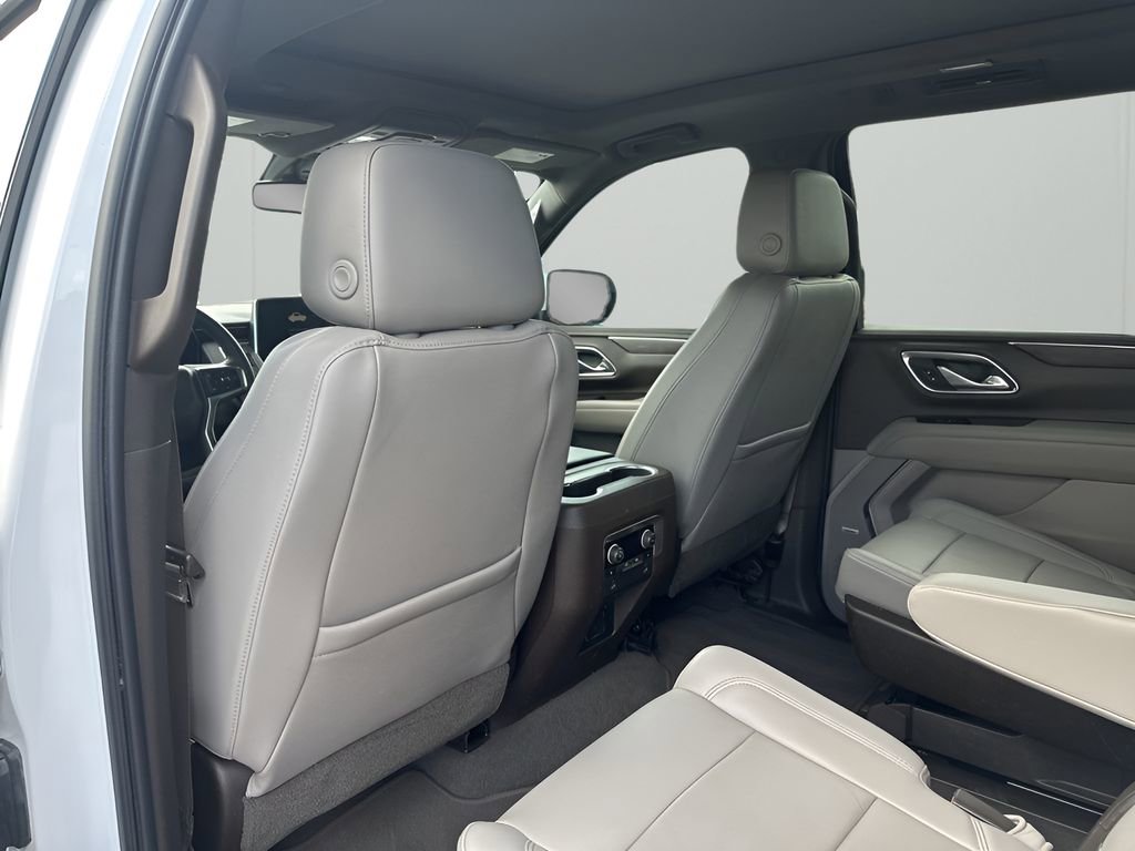 Used 2021 Chevrolet Tahoe Z71 w/ Z71 Signature Package image 18