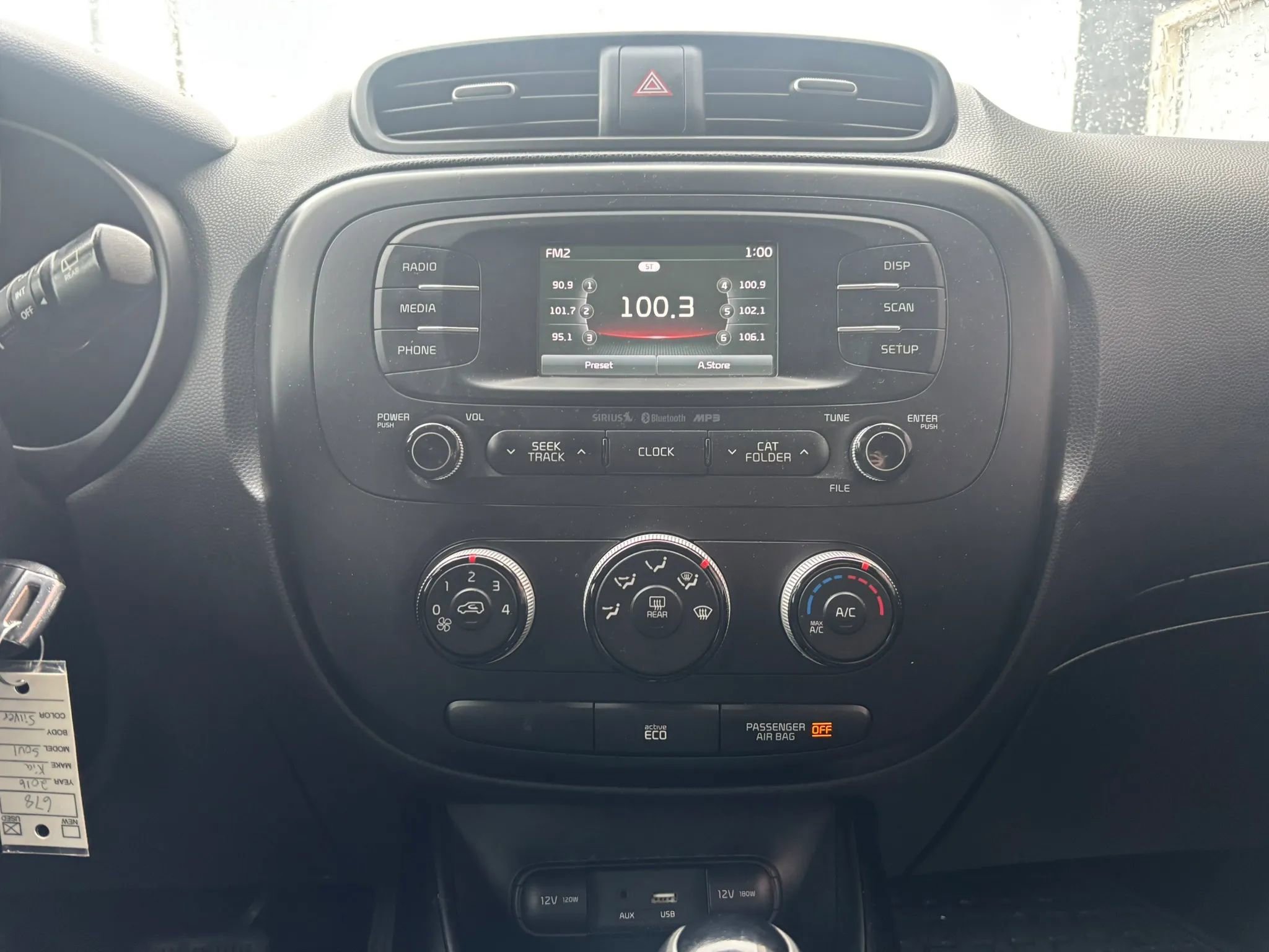 Used 2016 Kia Soul + FWD image 23
