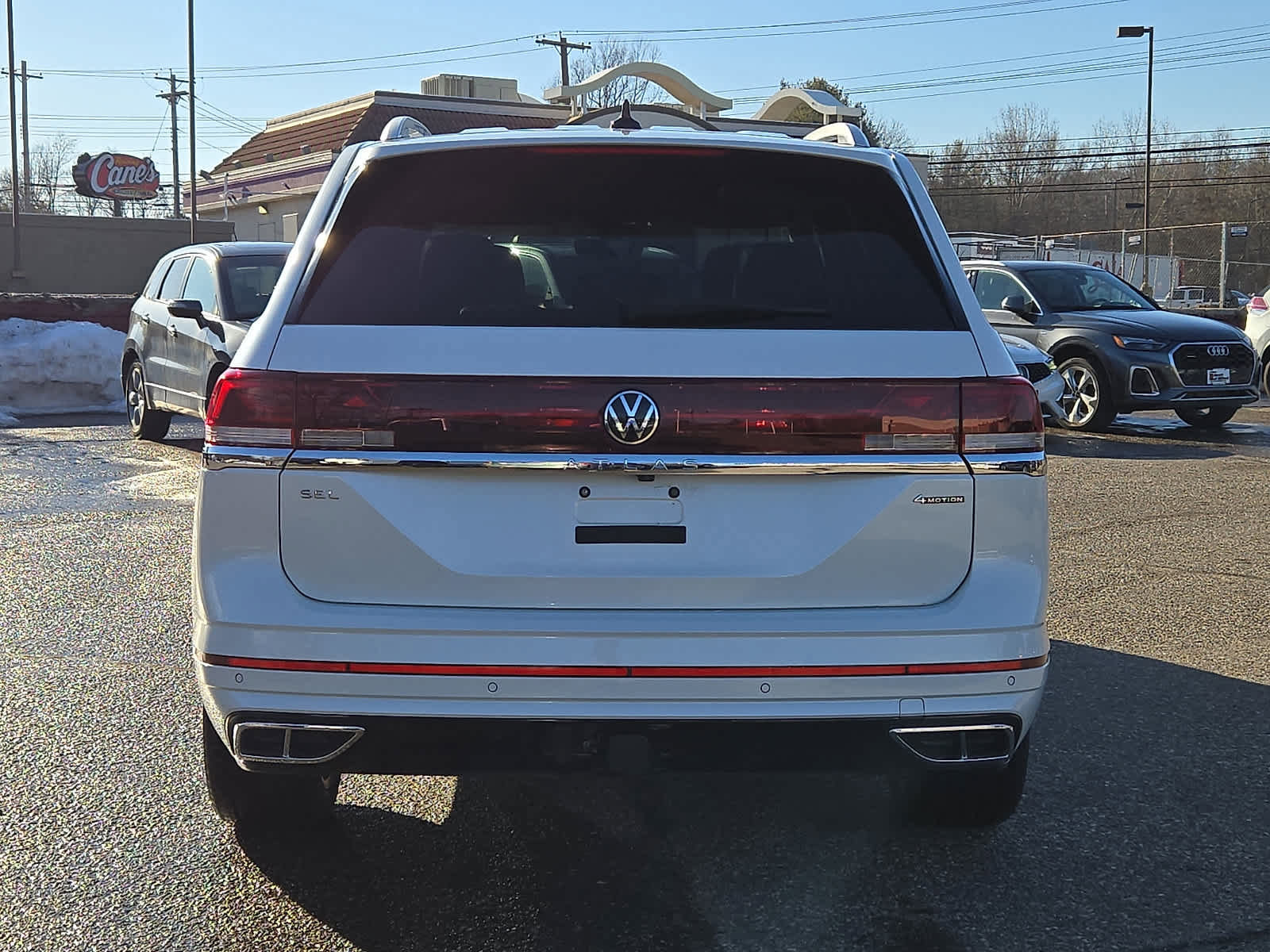 Used 2025 Volkswagen Atlas SEL Premium R-Line image 6