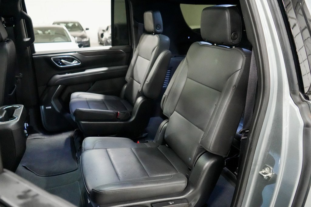 Used 2023 Chevrolet Suburban Z71 image 18