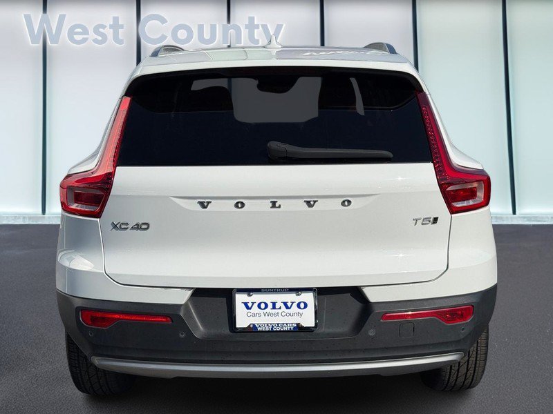 Used 2019 Volvo XC40 T5 Momentum AWD/4WD image 6