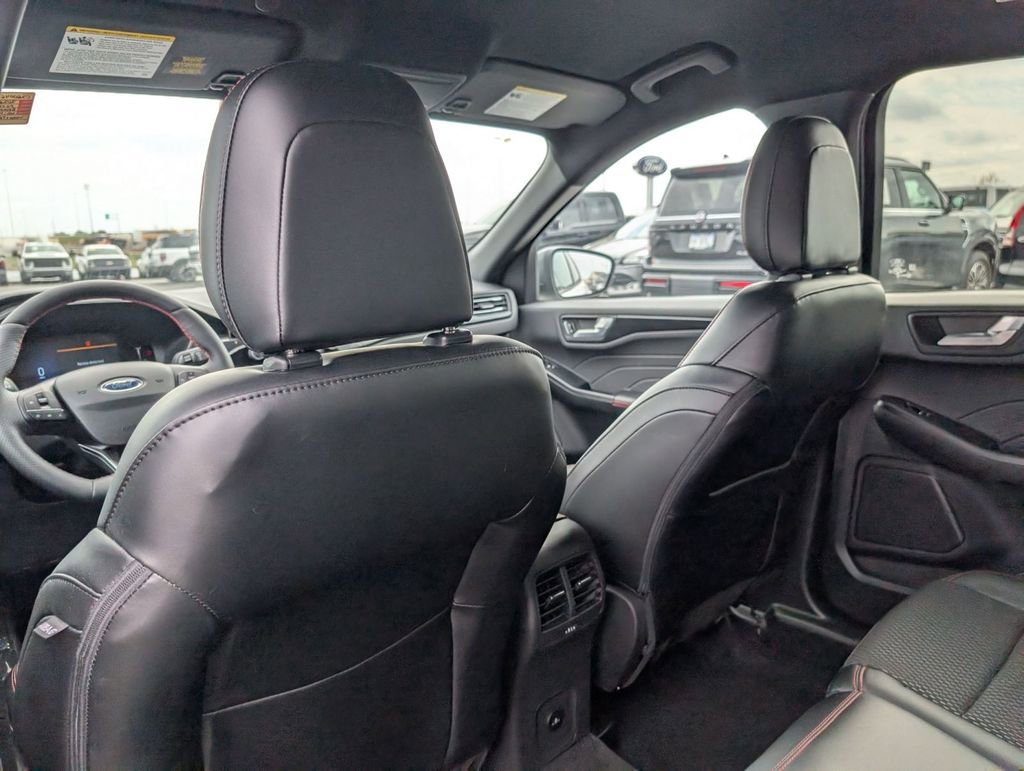 New 2026 Ford Escape ST-Line w/ Cold Weather Package image 42