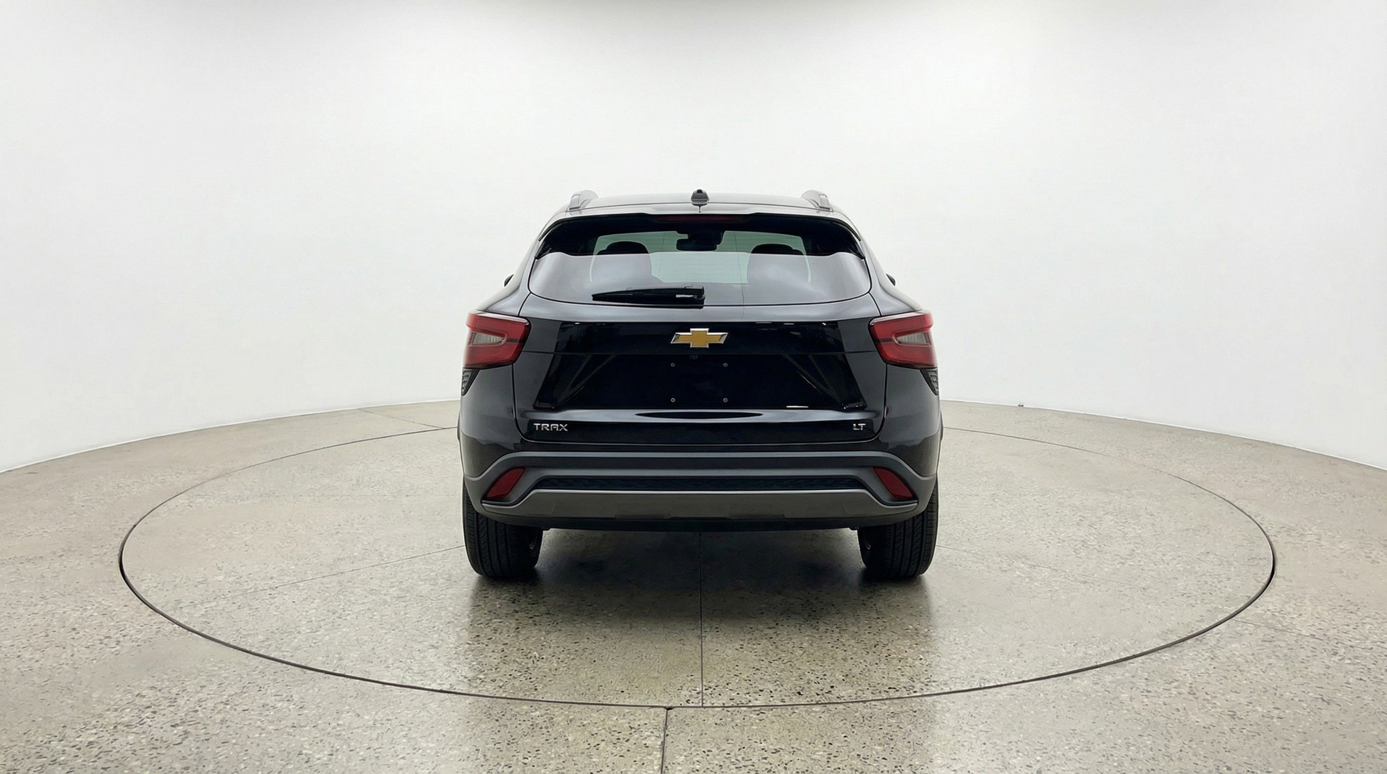 Used 2025 Chevrolet Trax LT w/ LT Convenience Package image 7