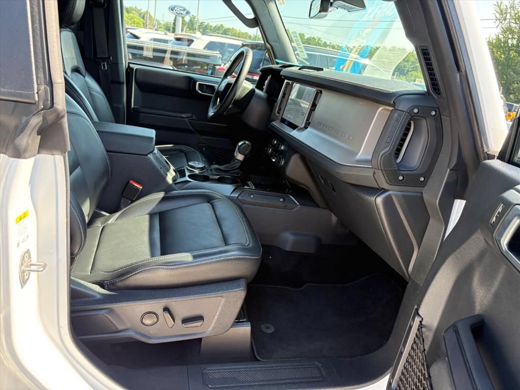 Used 2026 Ford Bronco Outer Banks AWD/4WD image 18
