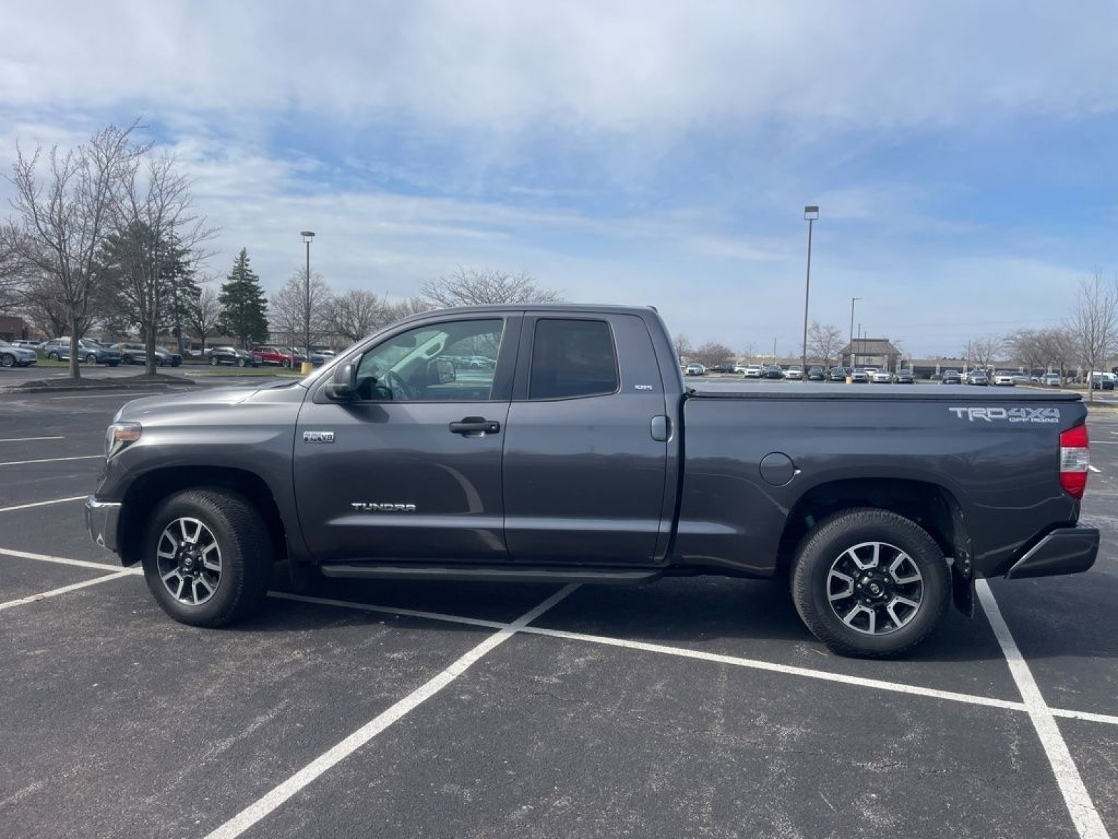 Used 2019 Toyota Tundra SR5 w/ TRD Off Road Package image 7