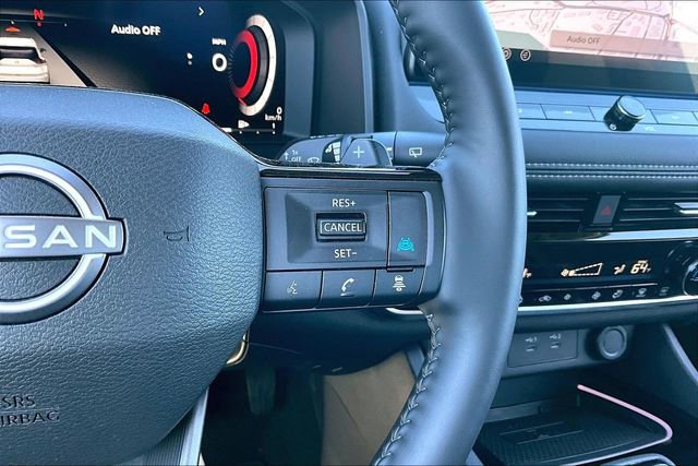 Certified 2025 Nissan Rogue SL image 11