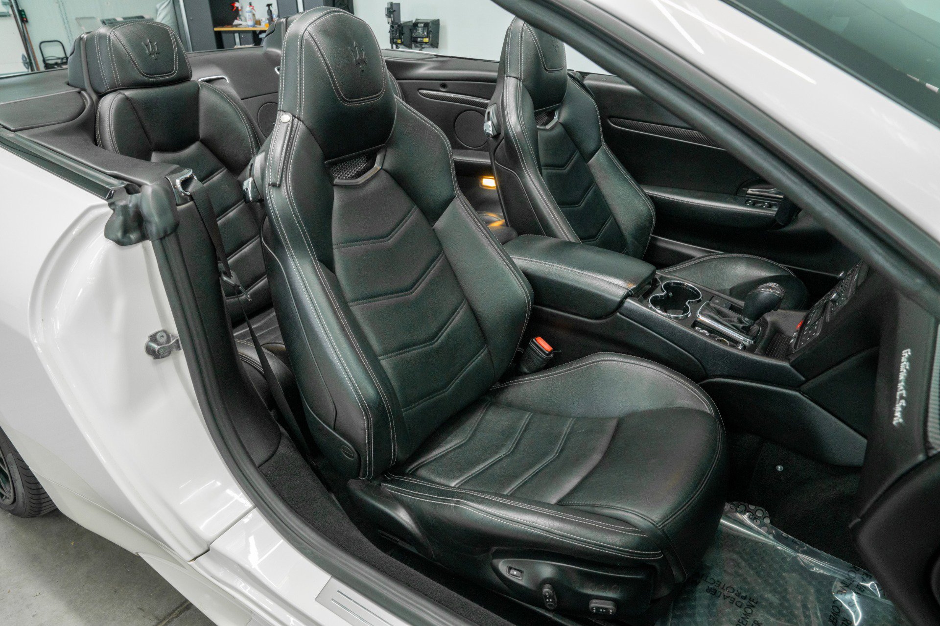 Used 2016 Maserati GranTurismo Sport RWD image 23