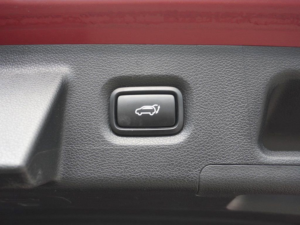 Used 2019 Hyundai Santa Fe Limited w/ Cargo Package image 24