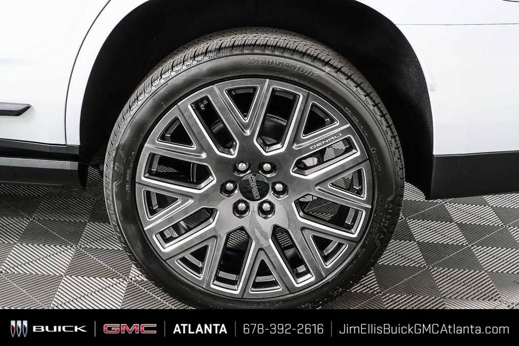 Certified 2026 GMC Yukon Denali Ultimate AWD/4WD image 40
