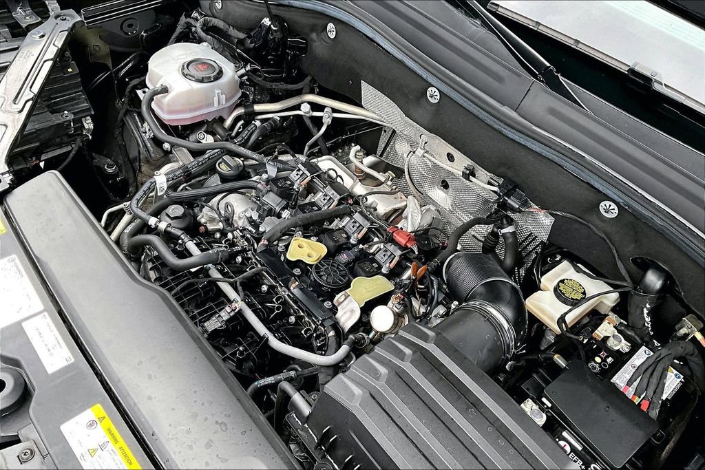 Used 2024 Volkswagen Atlas SE image 31