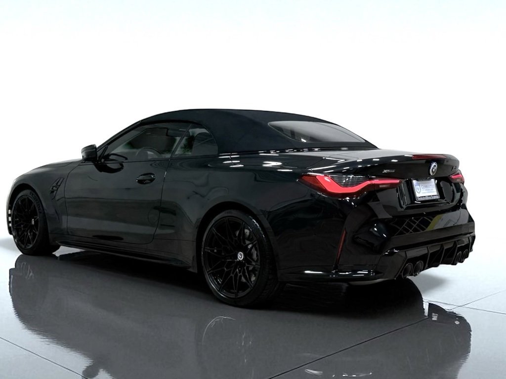 Used 2023 BMW M4 xDrive Competition w/ M Carbon Exterior Package image 9