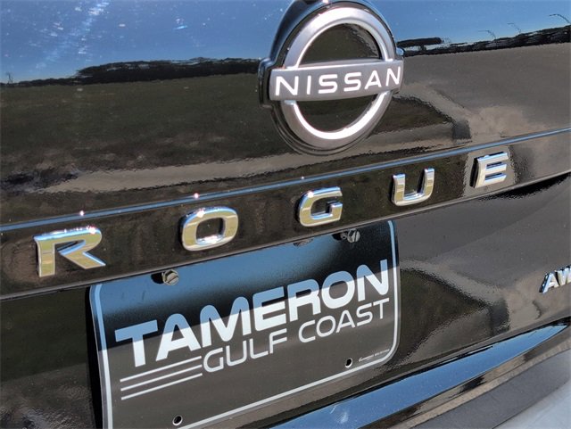 Used 2023 Nissan Rogue S image 32