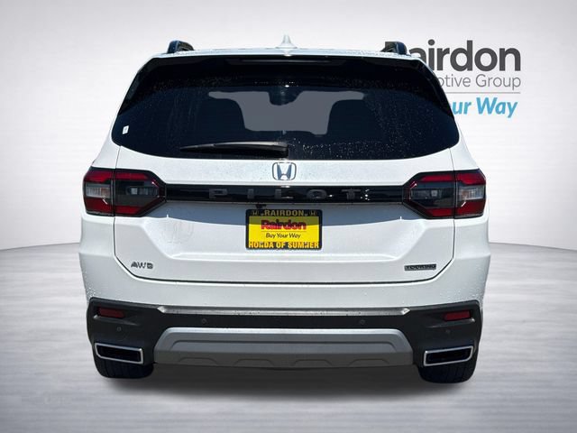 Used 2023 Honda Pilot Touring image 6