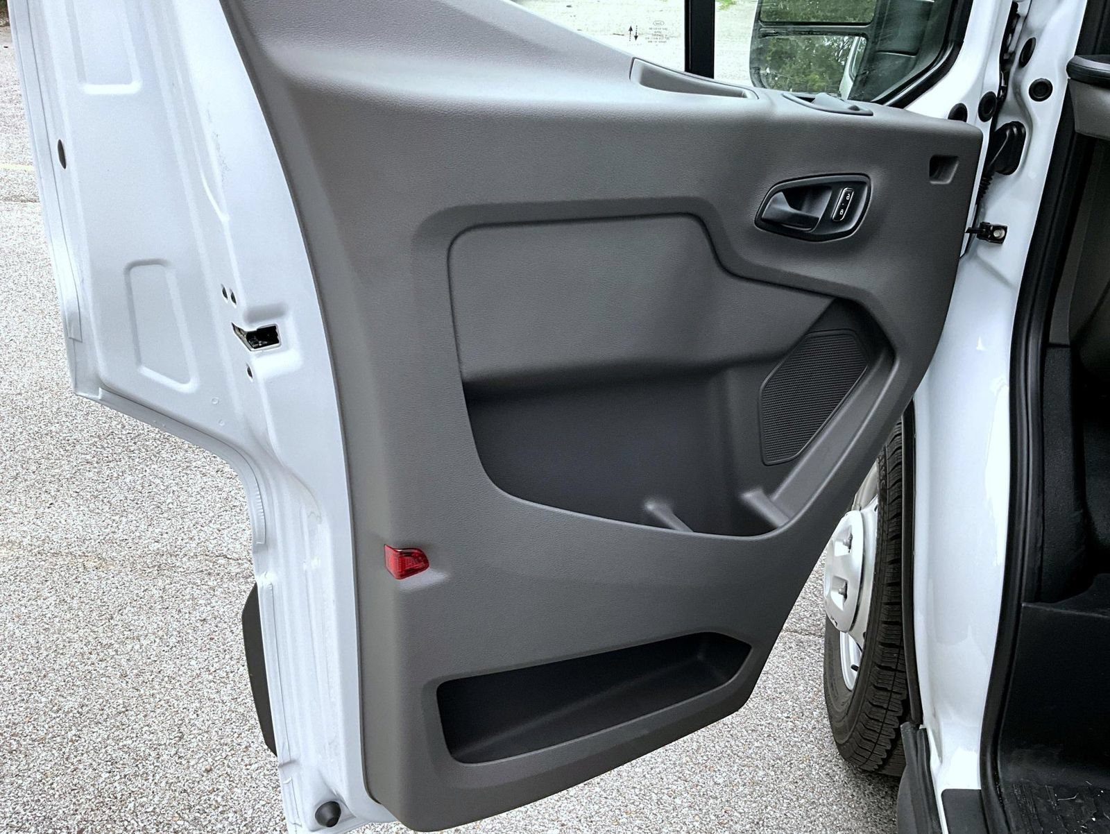 New 2027 Ford Transit 250 148 Medium Roof Extended AWD w/ Load Area Protection Package image 10