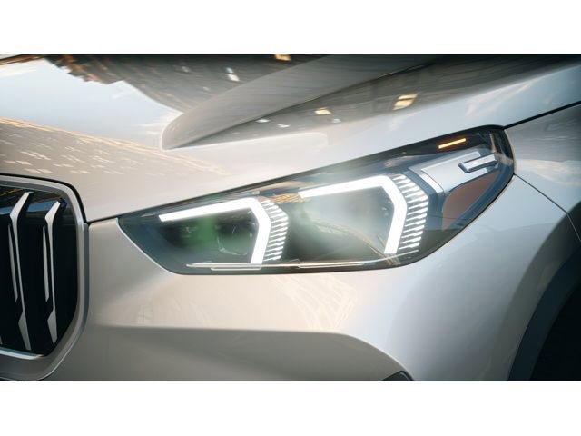 New 2026 BMW X1 xDrive28i w/ Technology Package image 6