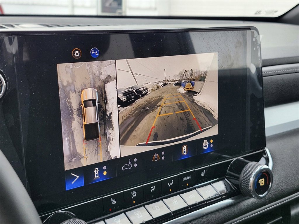 Used 2024 Chevrolet Colorado LT w/ LT Convenience Package II image 20