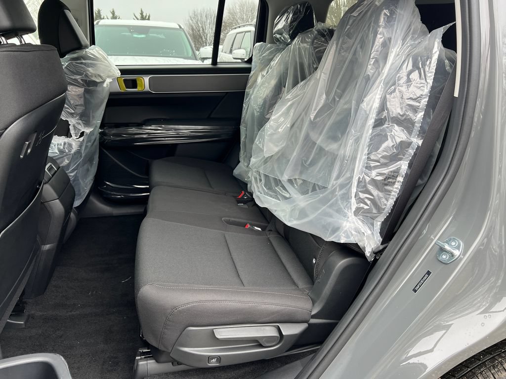 New 2026 Hyundai Santa Fe SE AWD/4WD image 19