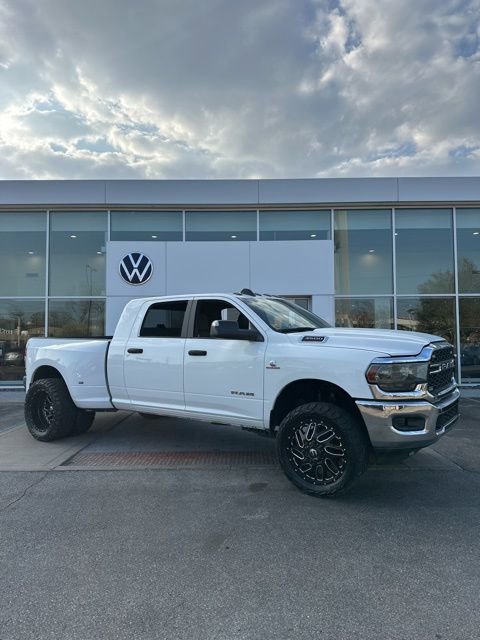 Used 2022 RAM 3500 Big Horn w/ Level A Equipment Group image 5