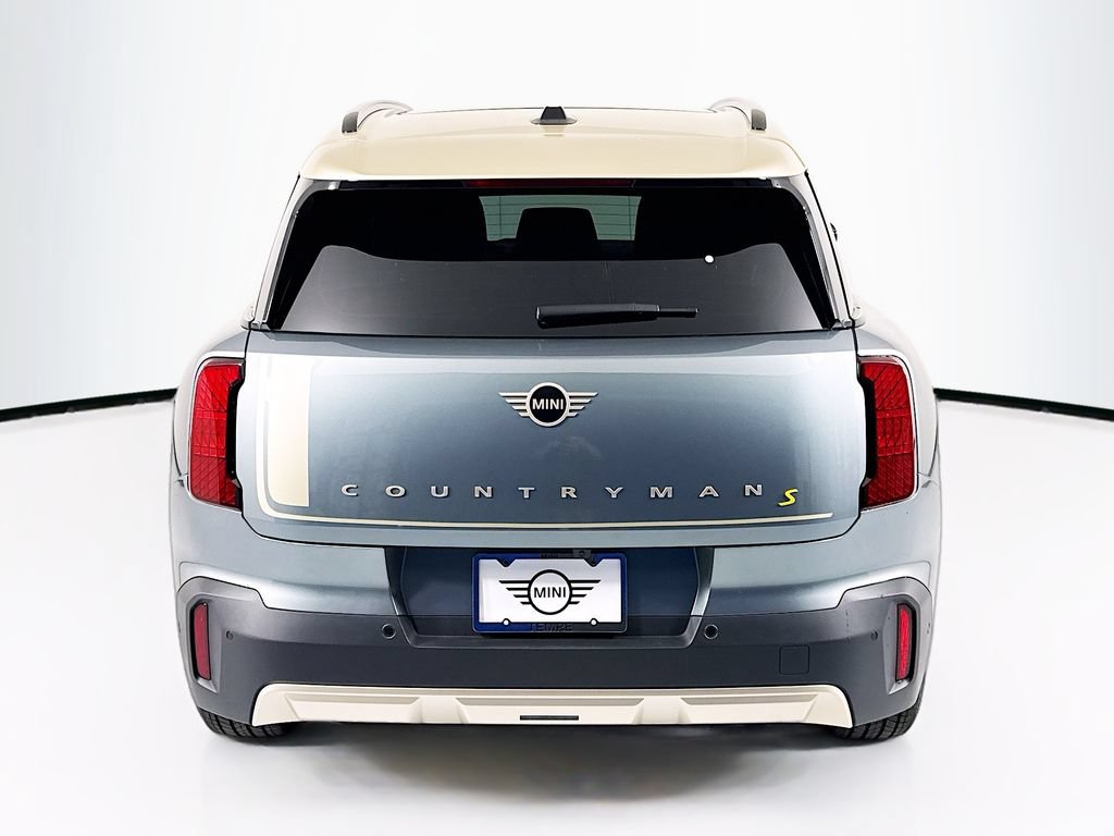 Certified 2025 MINI Cooper Countryman SE w/ Comfort Package Max AWD/4WD image 6
