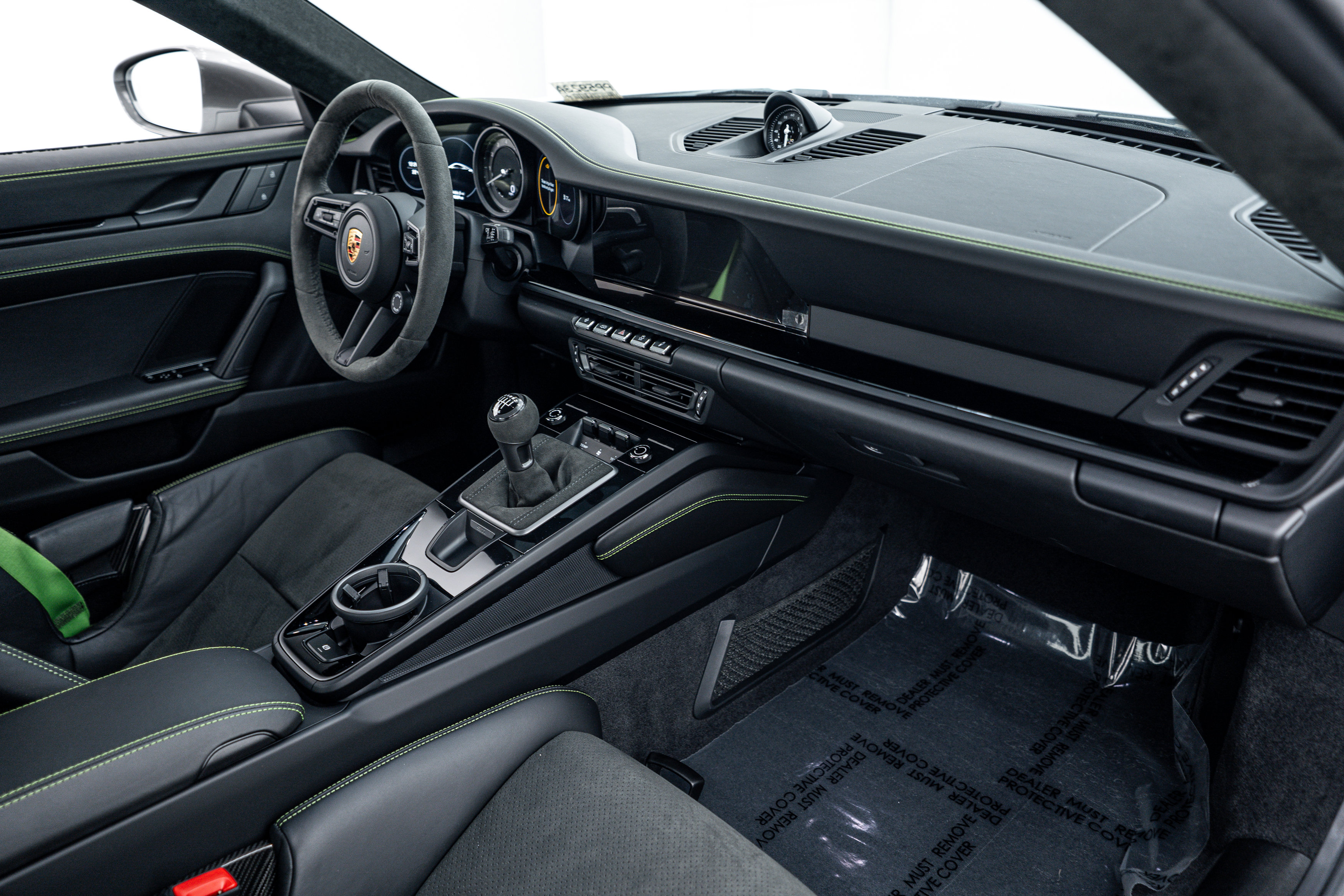 Certified 2024 Porsche 911 Carrera T image 13