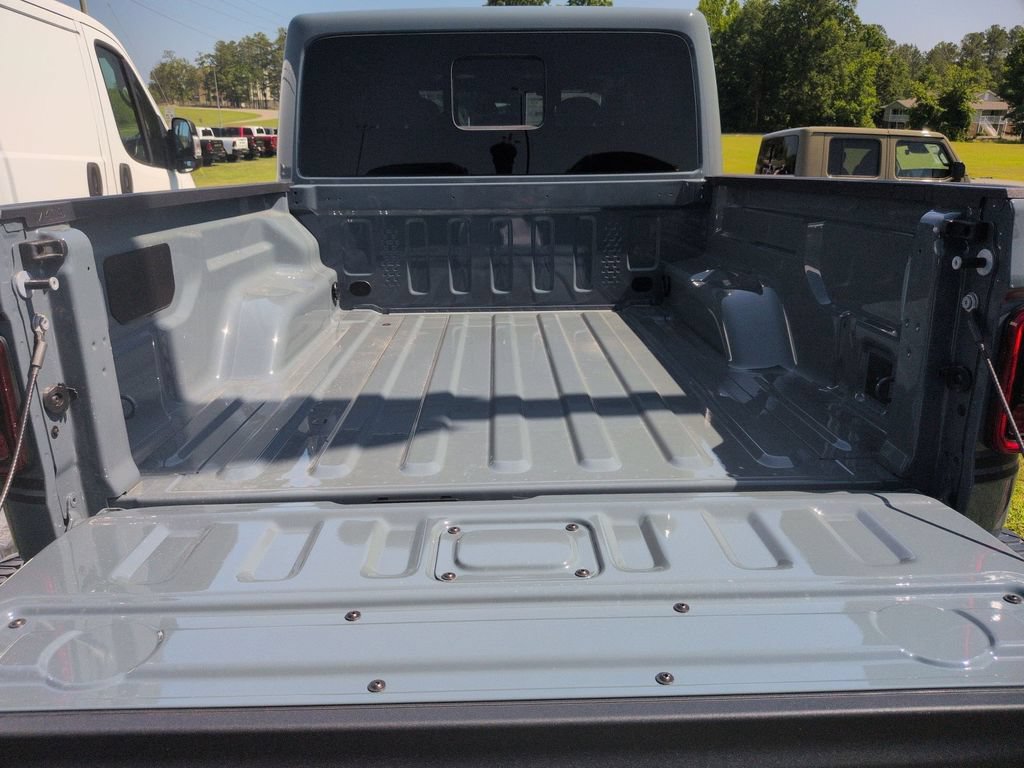 New 2026 Jeep Gladiator Sport AWD/4WD image 30