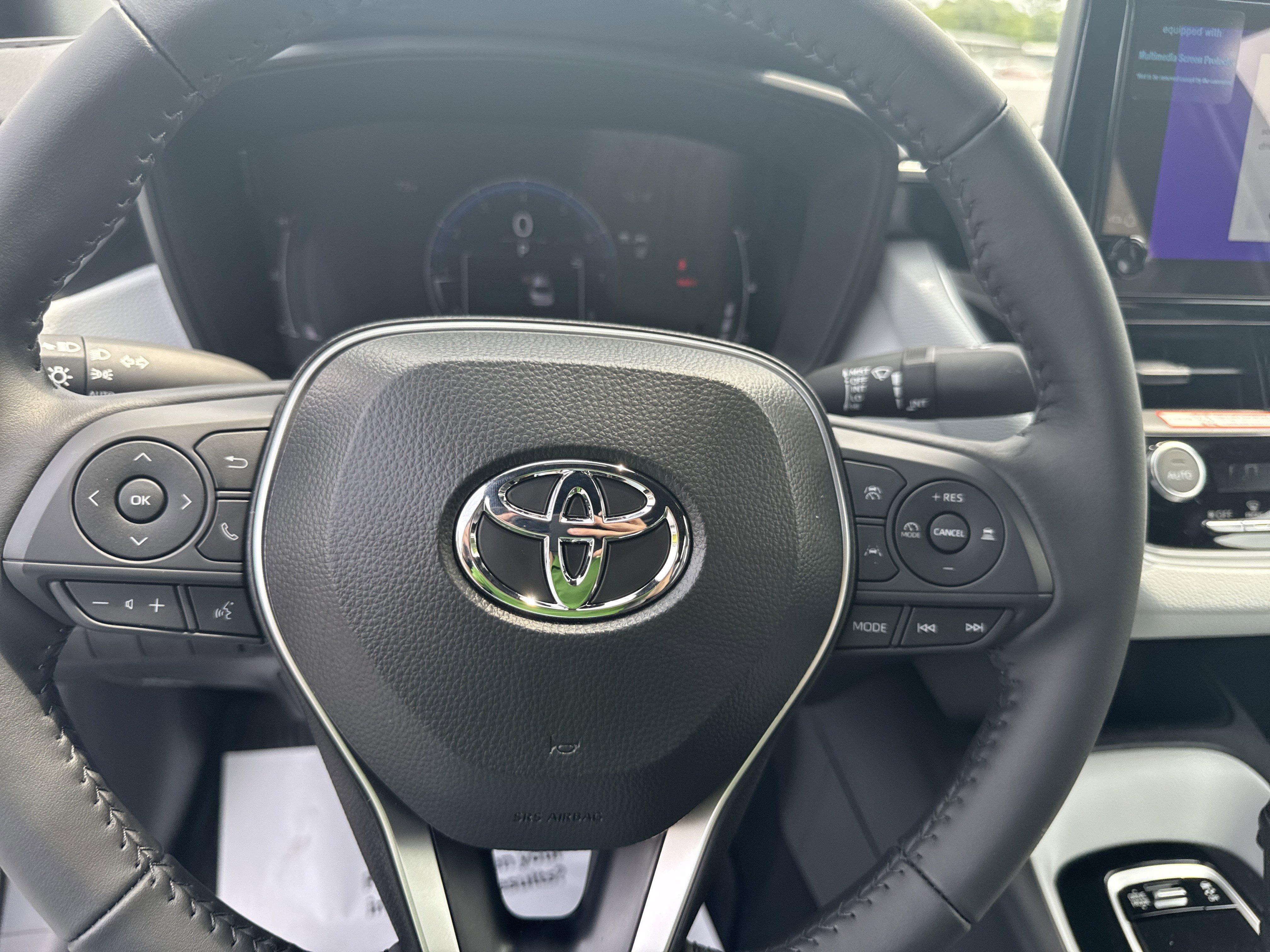 New 2026 Toyota Corolla SE FWD image 17