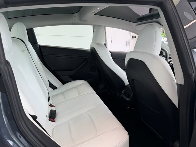 Used 2023 Tesla Model 3 Standard Range RWD image 13