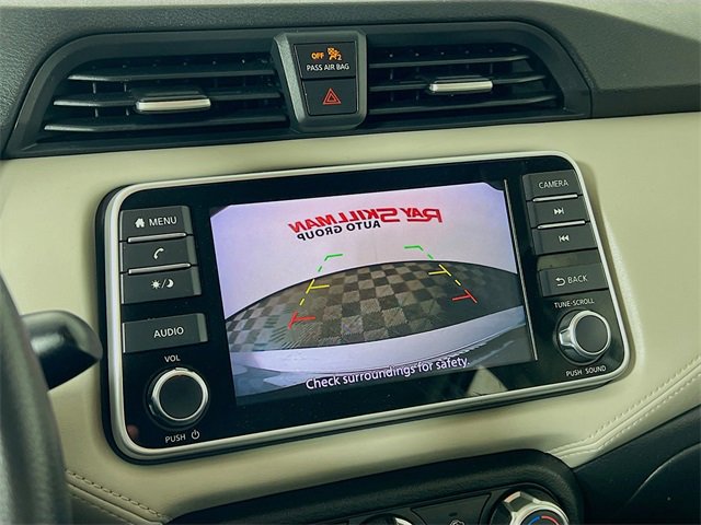 Used 2020 Nissan Versa SV image 18