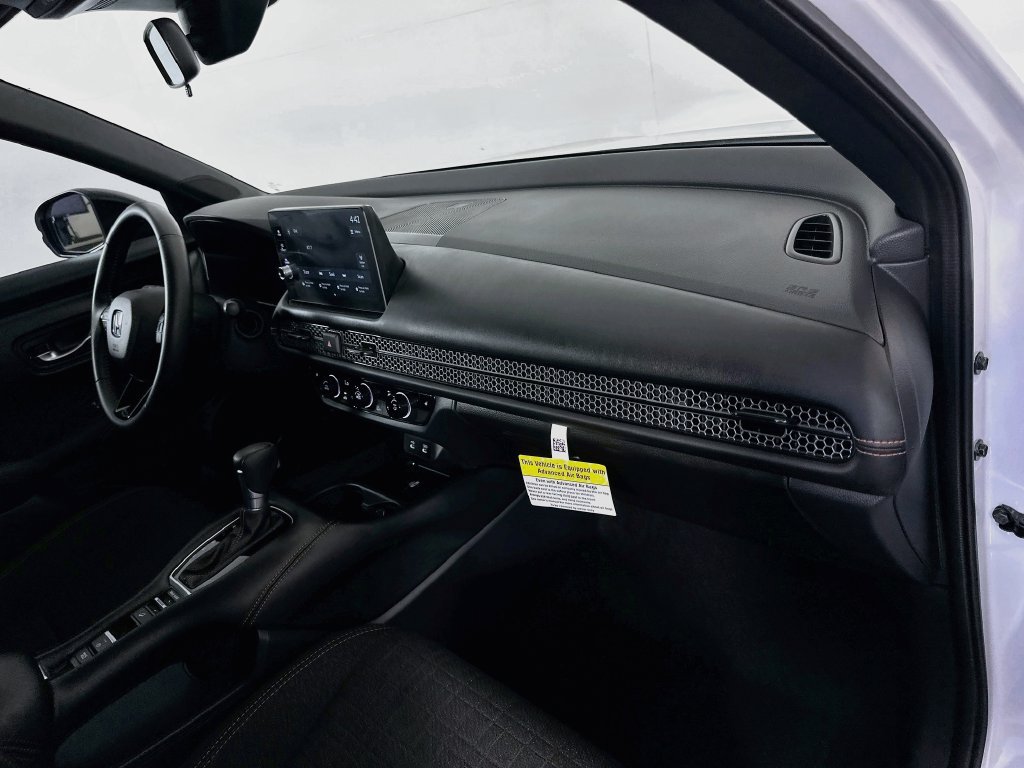 Certified 2026 Honda HR-V Sport image 27