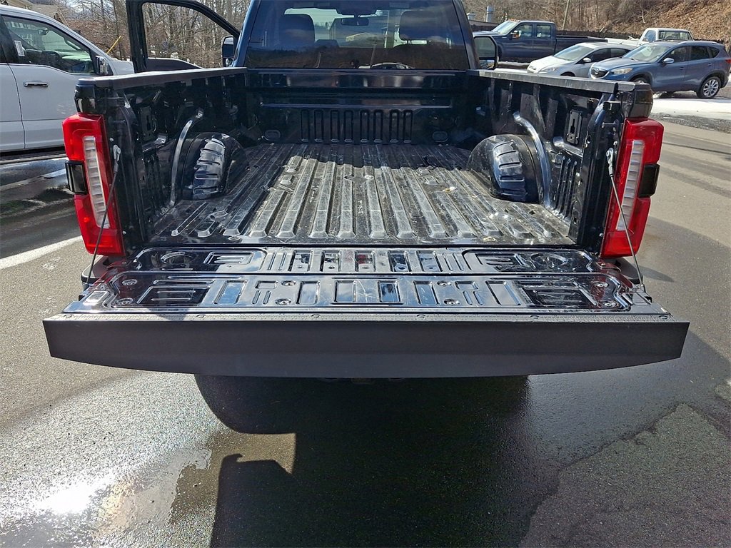 Used 2023 Ford F350 XLT w/ 360-Degree Camera Package image 29