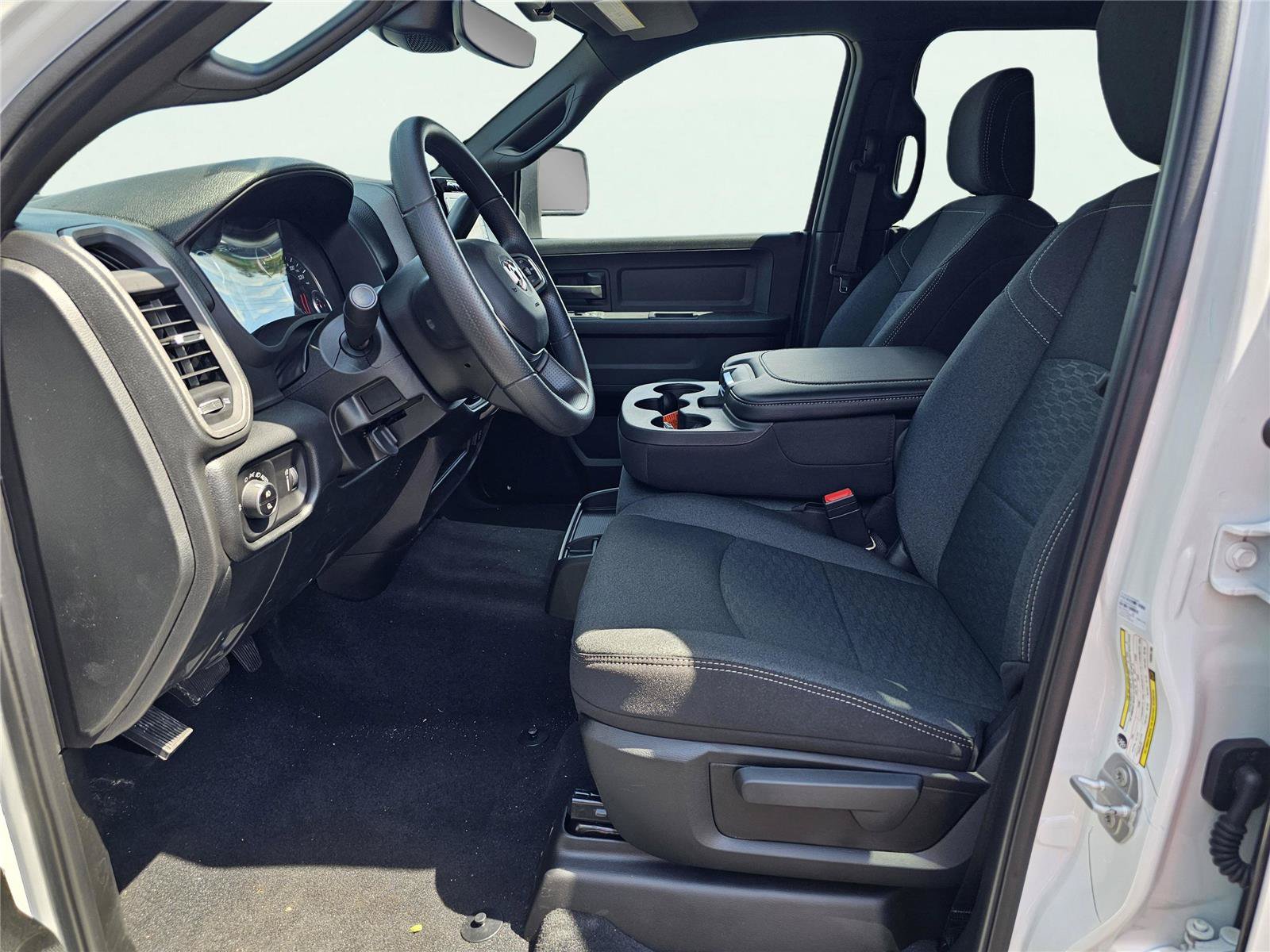 New 2026 RAM 3500 Tradesman AWD/4WD image 18