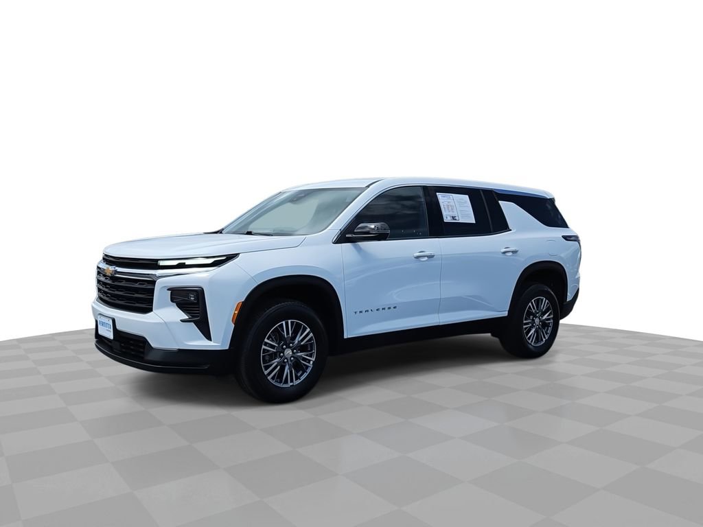 Certified 2024 Chevrolet Traverse LS w/ LPO, Floor Liner Package FWD image 4