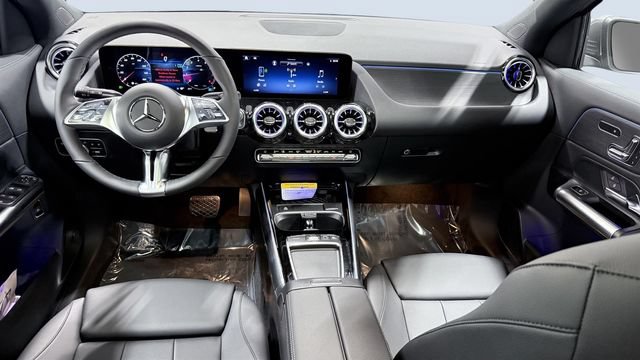 Used 2026 Mercedes-Benz GLA 250 4MATIC image 6