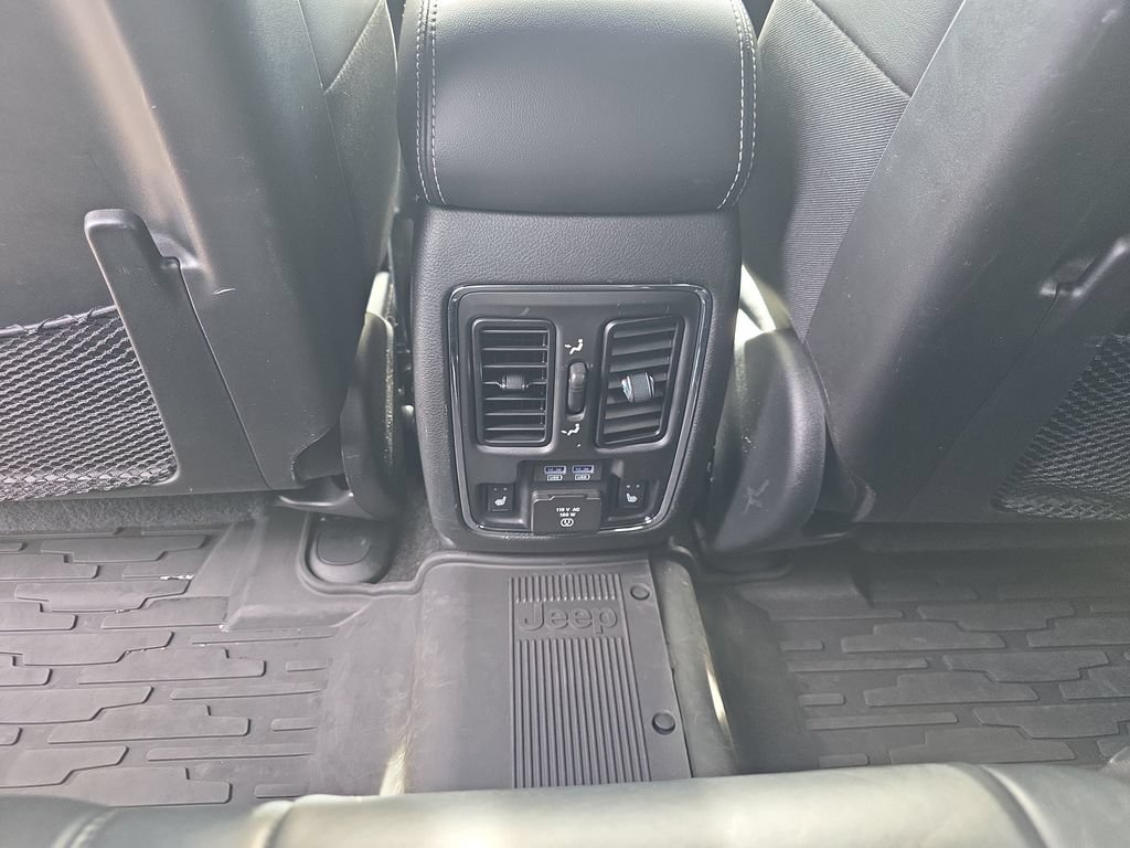 Used 2021 Jeep Grand Cherokee Limited w/ Quick Order Package 28K 80th RWD image 31