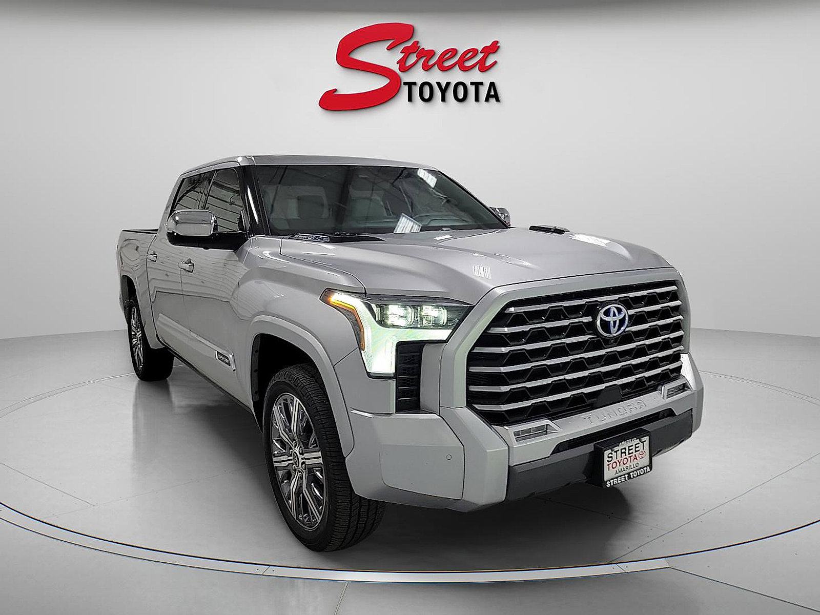 Used 2023 Toyota Tundra Capstone image 5