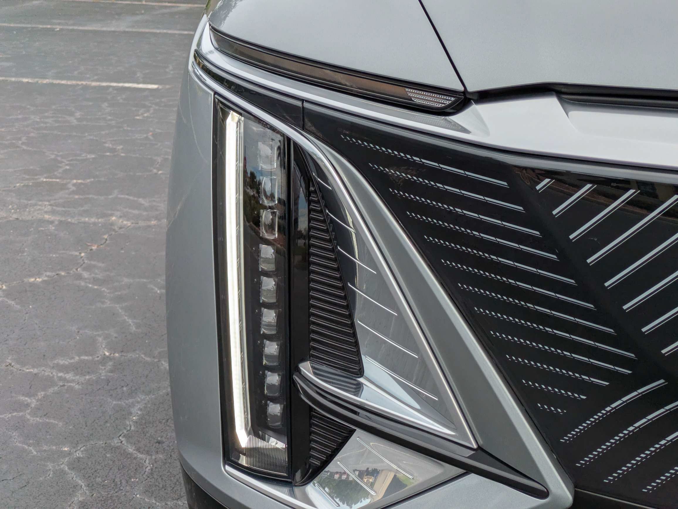Certified 2024 Cadillac Lyriq Luxury RWD image 7