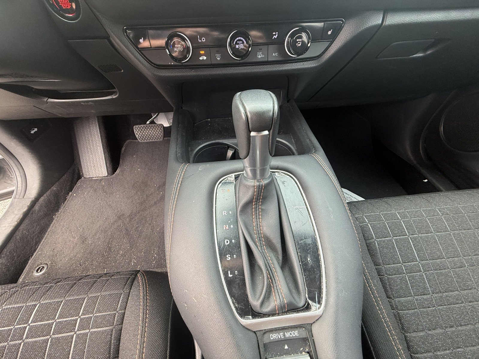 Used 2024 Honda HR-V Sport image 12