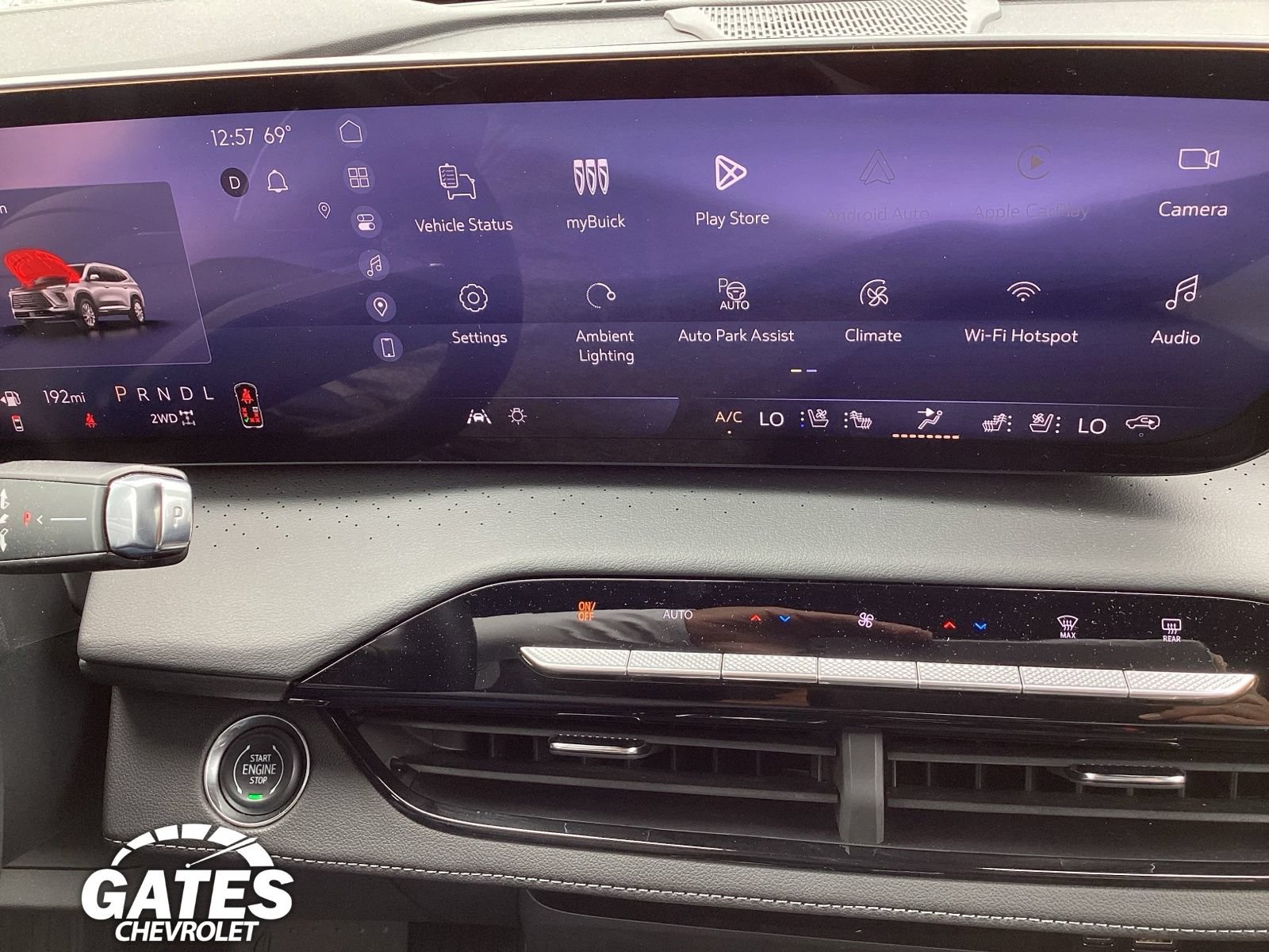 Used 2025 Buick Enclave Avenir w/ Super Cruise Package AWD/4WD image 3