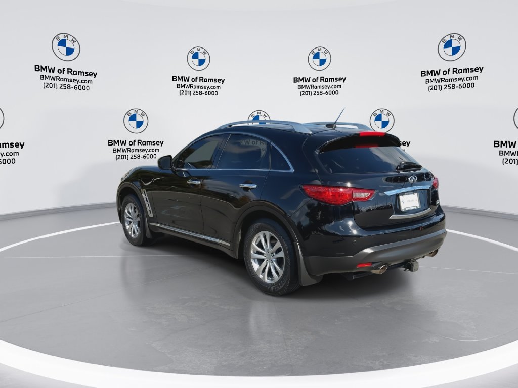 Used 2011 INFINITI FX35 AWD w/ Premium Pkg image 6
